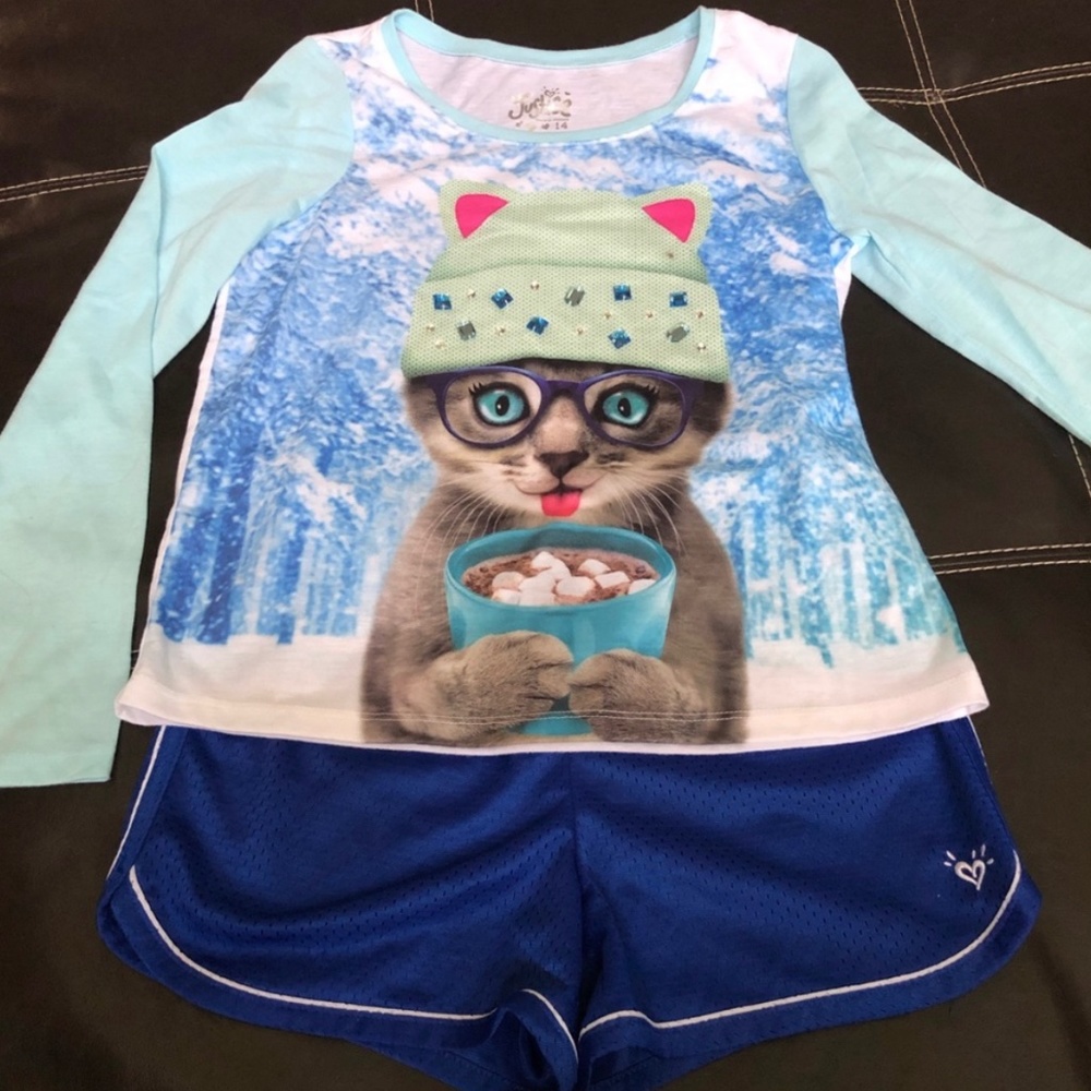 Justice Outfit